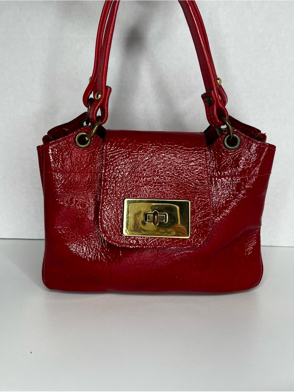 Vintage Davey’s Red Patent Leather Turn Lock Satchel Shoulder Bag USA